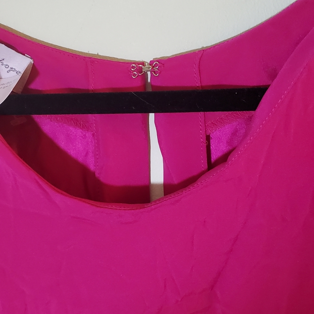 Jennifer Hope Dark Hot Pink Silk Sheath Dress Size 2 ~ Lightweight ~ Versatile - Picture 6 of 9